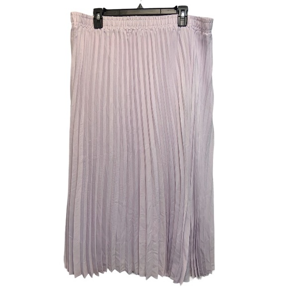 Ricki’s Pleated Midi Skirt Lilac Purple NWT - Picture 2 of 3